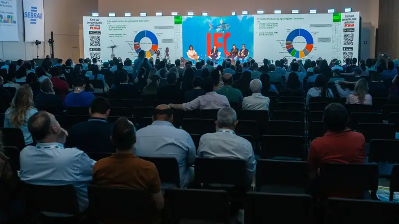 Conheça a feira que reúne toda a cadeia do pescado no coração da América do Sul